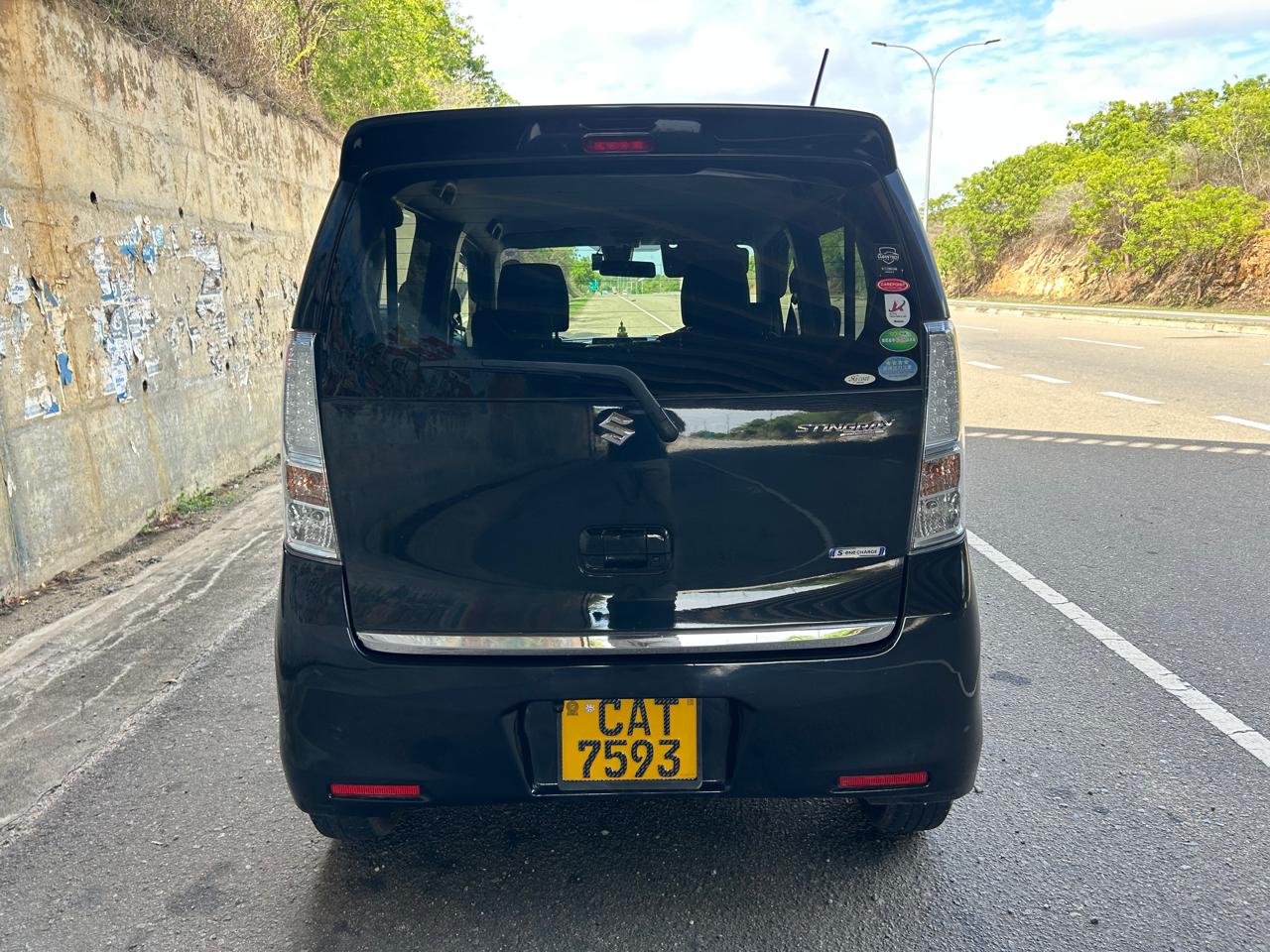 Suzuki Wagon R Stingray rear view with Sri Lankan number plate